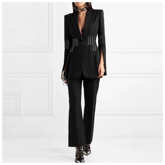 The LUMIONA Stunning Lace Up Jacket - Picture 4 of 10